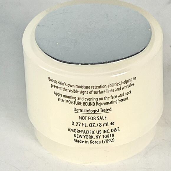 AmorePacific Moisture Bound Rejuvenating Moisturizer Creme Travel .27 oz 8ml New - Picture 3 of 4